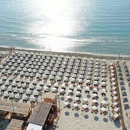 Apart-hotel Avi Elegance Năvodari