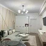 Avi Elegance Năvodari