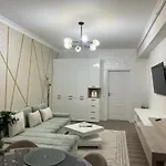Avi Elegance