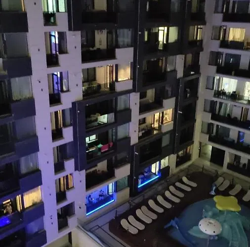 Aparthotel Avi Elegance 3*