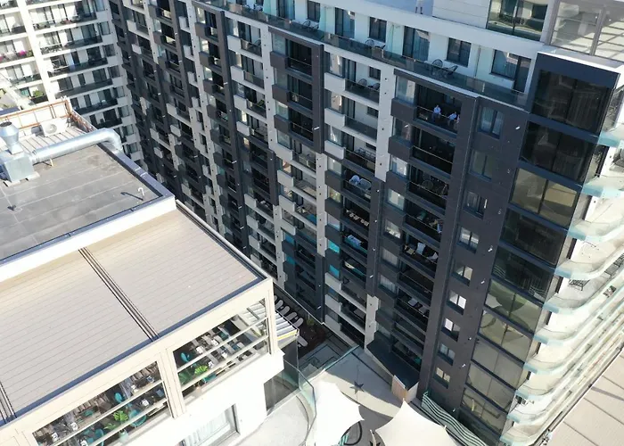 Aparthotel Avi Elegance 3*